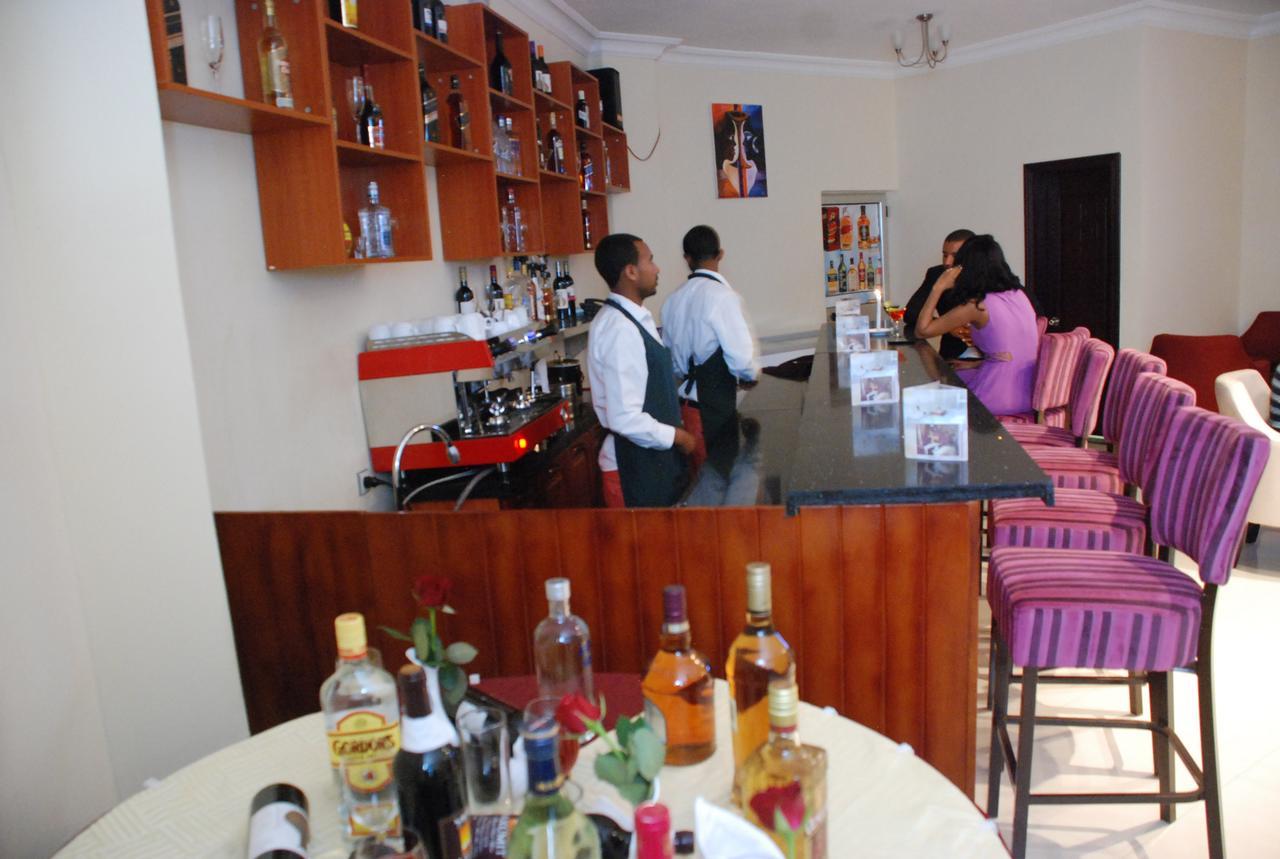 Asinuara Hotel Bahir Dar Exterior foto