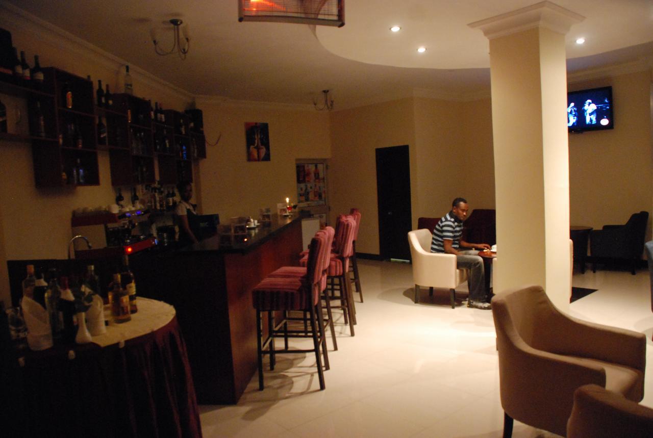 Asinuara Hotel Bahir Dar Exterior foto